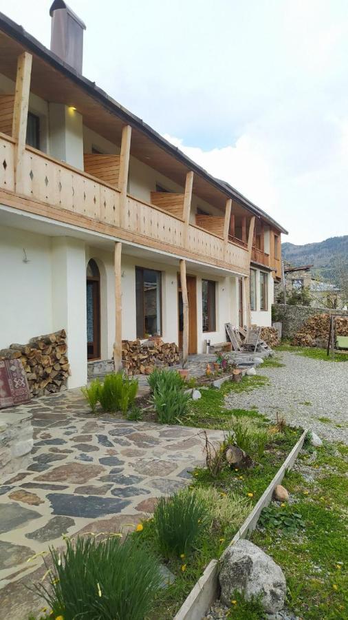 Bapsha Guesthouse Mestia Zewnętrze zdjęcie