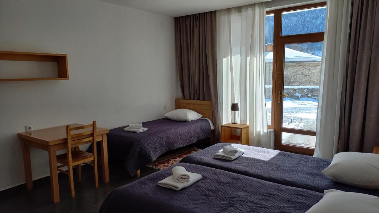 Bapsha Guesthouse Mestia Zewnętrze zdjęcie