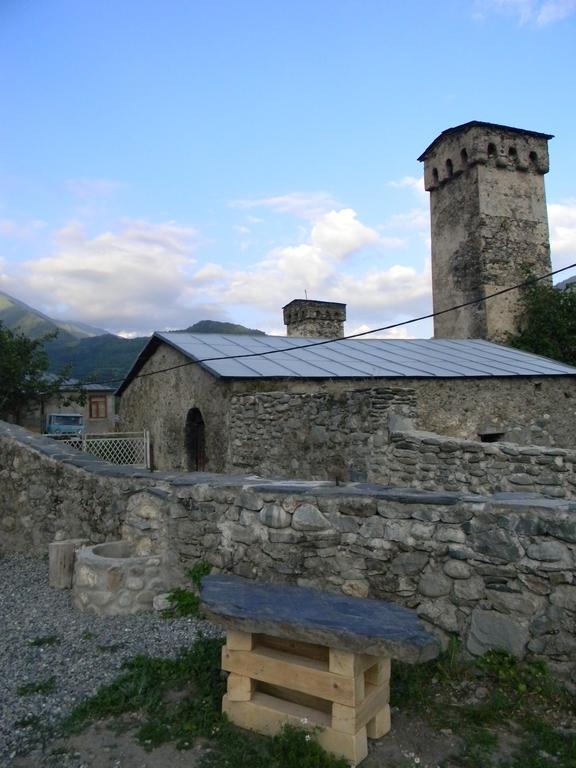 Bapsha Guesthouse Mestia Zewnętrze zdjęcie