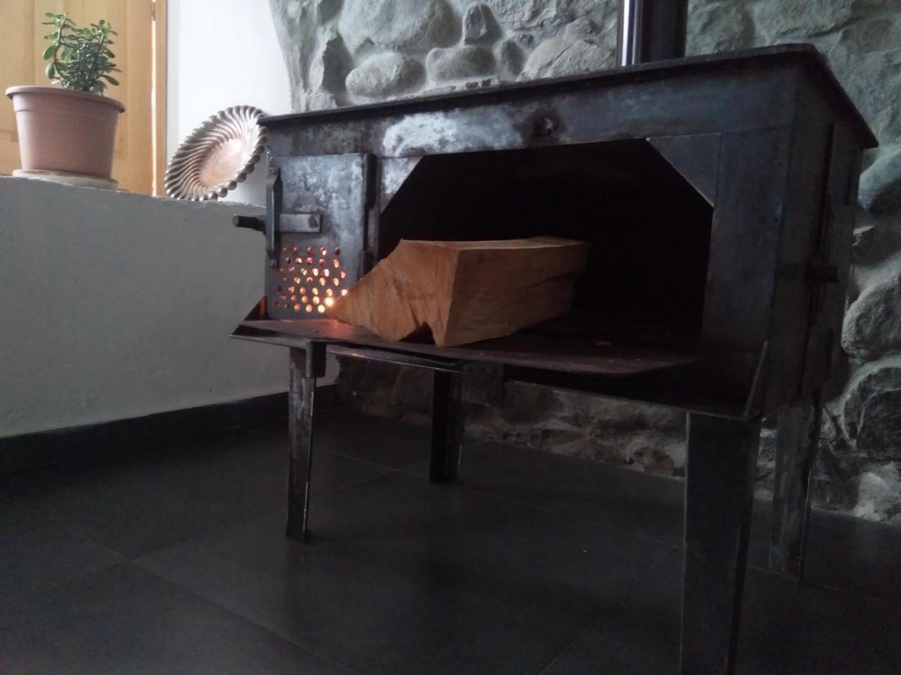 Bapsha Guesthouse Mestia Zewnętrze zdjęcie